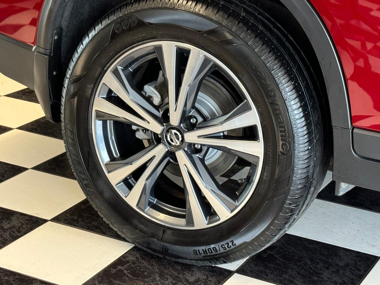 2019 Nissan Rogue SV TECH+Roof+GPS+Adaptive Cruise+LKA+CLEAN CARFAX Photo60
