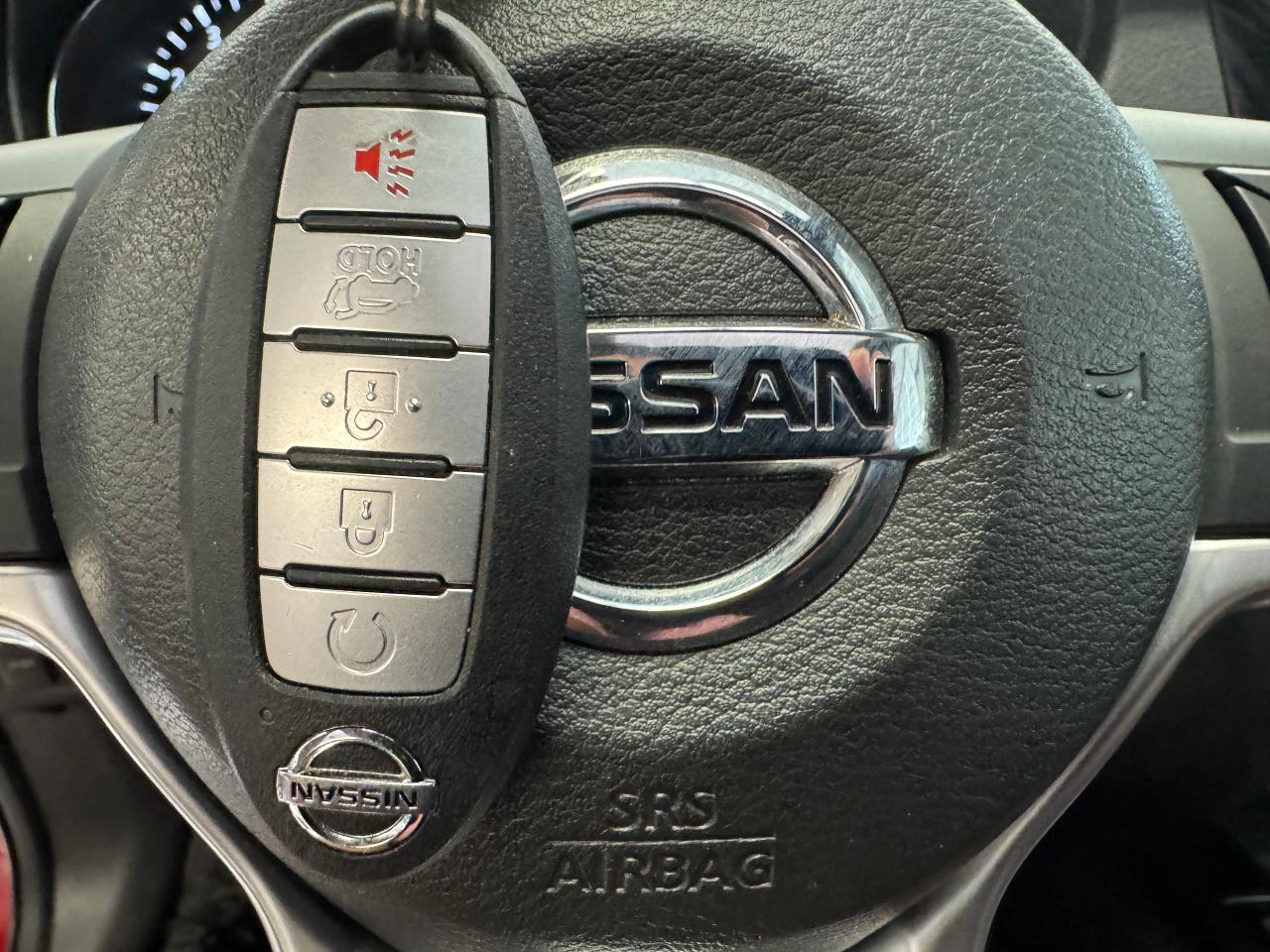 2019 Nissan Rogue SV TECH+Roof+GPS+Adaptive Cruise+LKA+CLEAN CARFAX - Photo #18