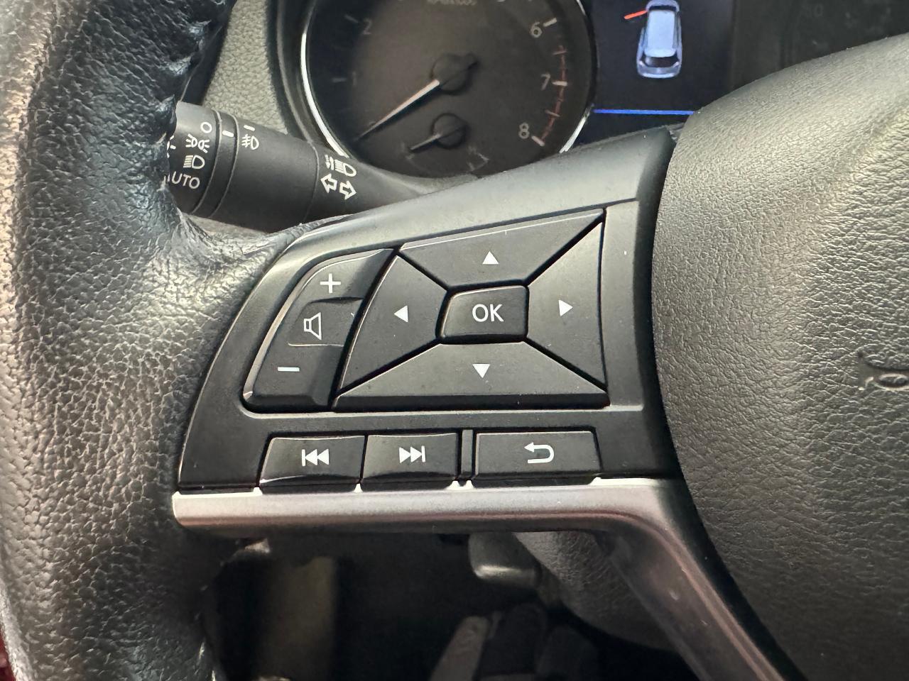 2019 Nissan Rogue SV TECH+Roof+GPS+Adaptive Cruise+LKA+CLEAN CARFAX - Photo #51