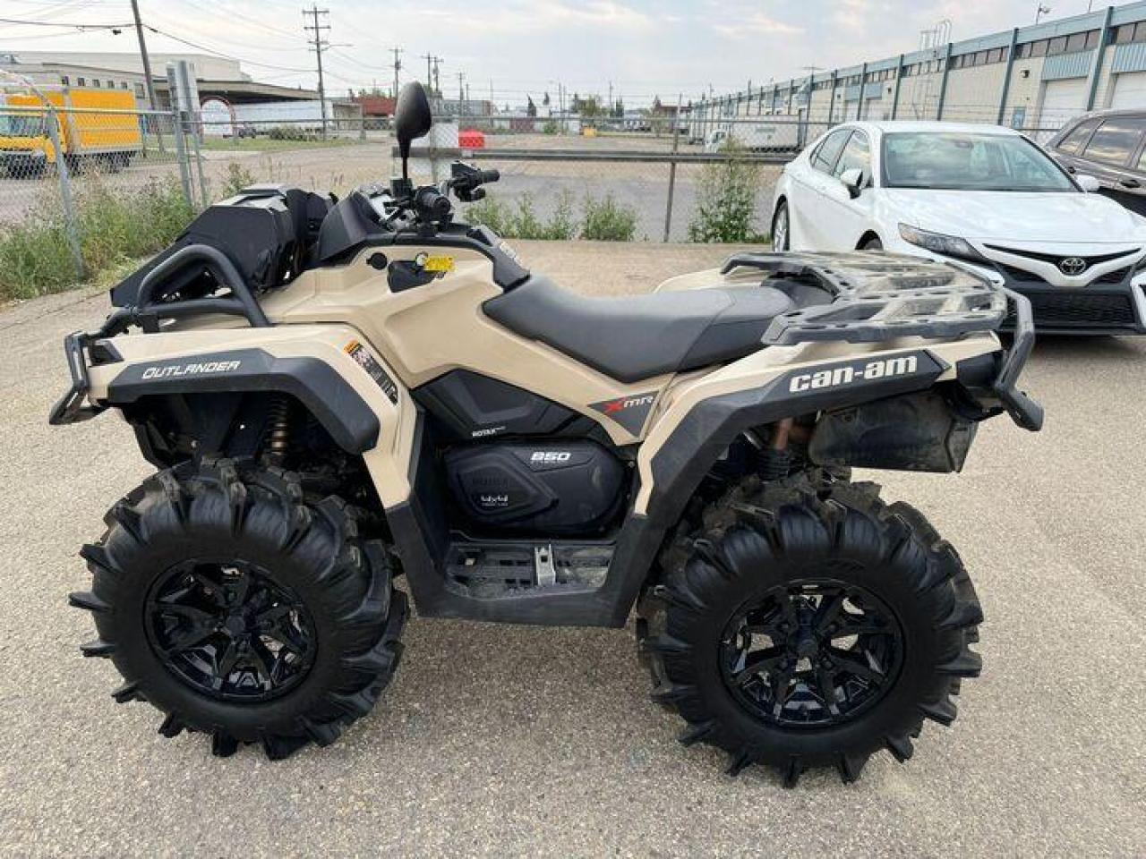 2023 Can-Am Outlander 850 XMR  $114 B/W - Photo #4