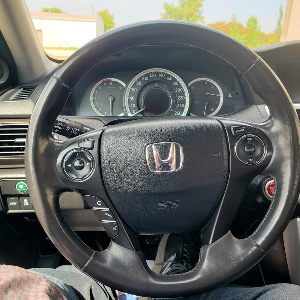 2014 Honda Accord 4dr V6 Auto Touring - Photo #13