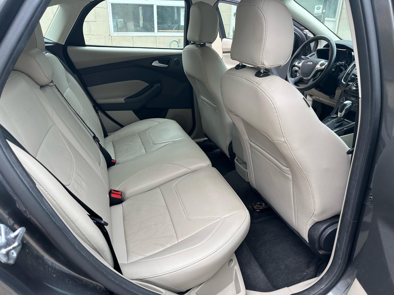 2017 Ford Focus 5dr HB - Photo #11