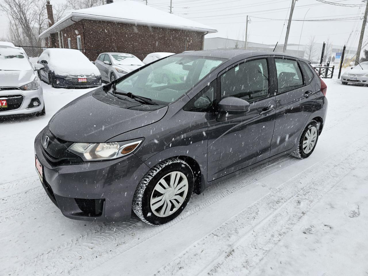 Used 2016 Honda Fit LX/AUTO/BLUETOOTH/CAMERA, 1 YEAR POWER TRAIN WARR for sale in Ottawa, ON