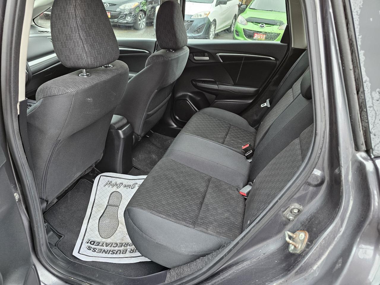 2016 Honda Fit LX/AUTO/BLUETOOTH/CAMERA, 1 YEAR POWER TRAIN WARR - Photo #5