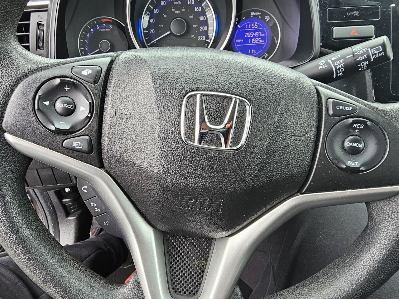 2016 Honda Fit LX/AUTO/BLUETOOTH/CAMERA, 1 YEAR POWER TRAIN WARR - Photo #7