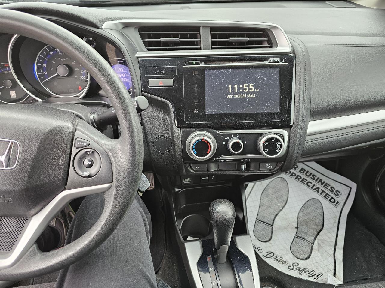 2016 Honda Fit LX/AUTO/BLUETOOTH/CAMERA, 1 YEAR POWER TRAIN WARR - Photo #9
