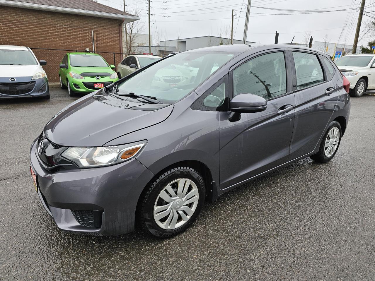 Used 2016 Honda Fit LX/AUTO/BLUETOOTH/CAMERA, 1 YEAR POWER TRAIN WARR for sale in Ottawa, ON