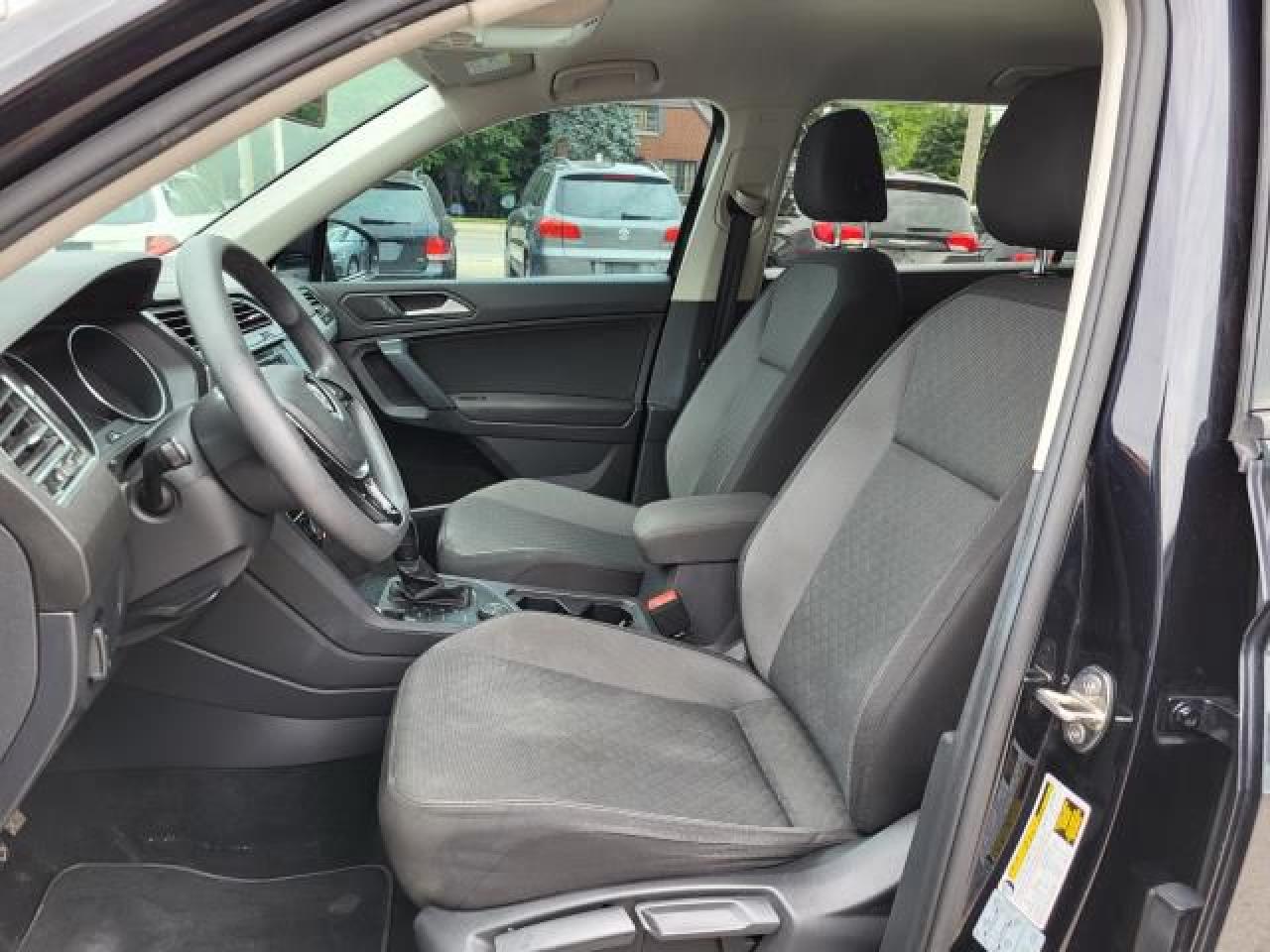 2019 Volkswagen Tiguan Trendline Photo9