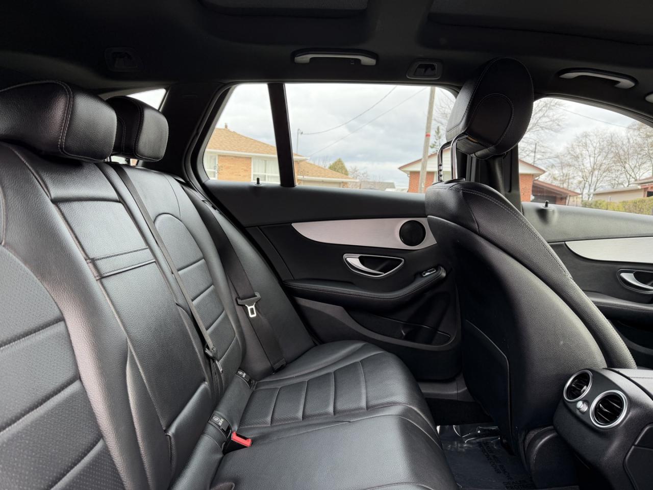 2018 Mercedes-Benz C-Class C300 4Matic Wagon Photo