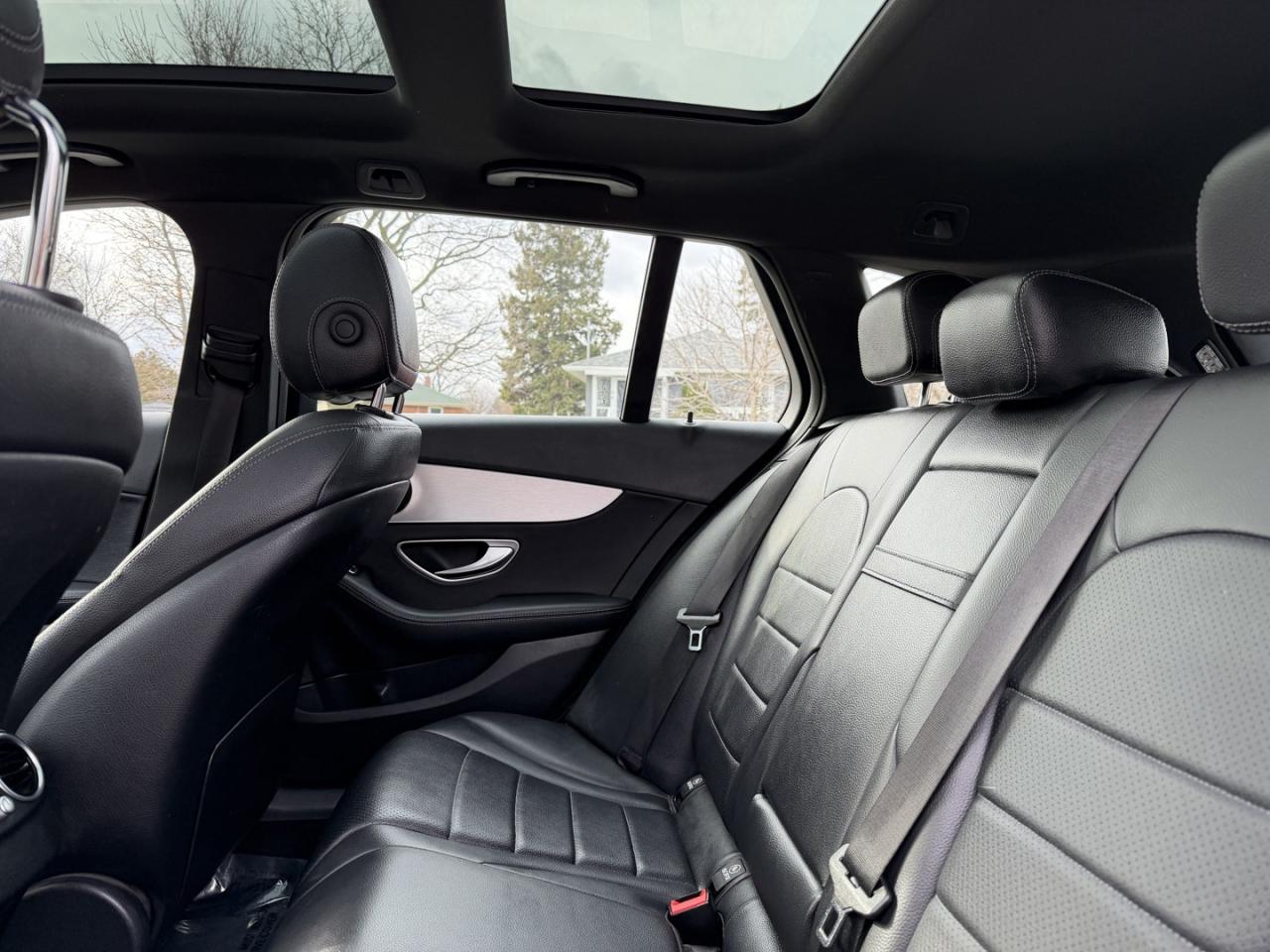 2018 Mercedes-Benz C-Class C300 4Matic Wagon Photo