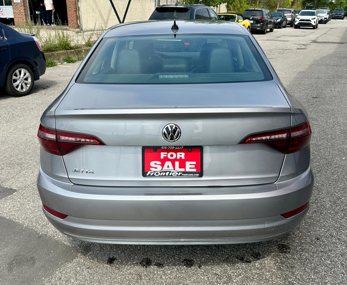 2021 Volkswagen Jetta HIGHLINE Photo4