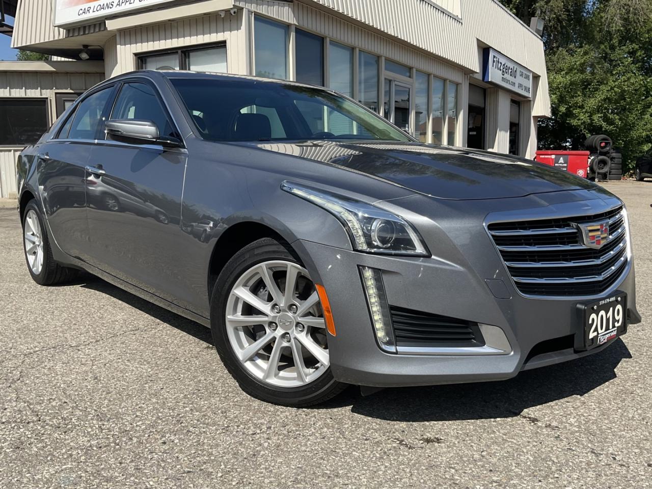 Used 2019 Cadillac CTS 2.0L Turbo AWD - LEATHER! CAR PLAY! BACK-UP CAM! COOLED SEATS! for sale in Kitchener, ON