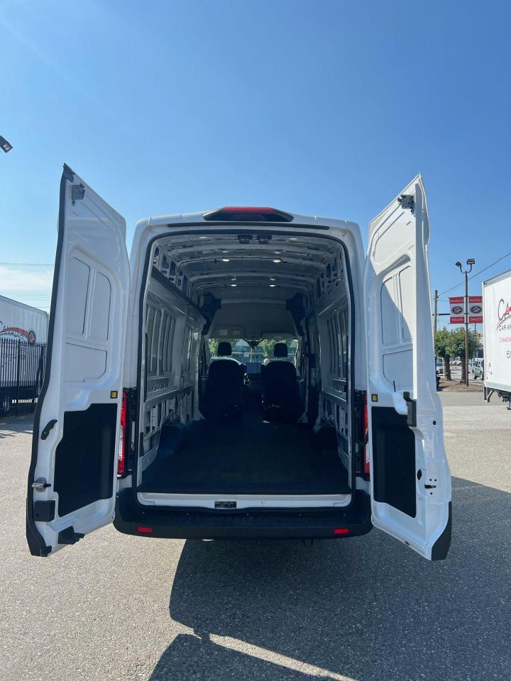 2023 Ford Transit  Photo24