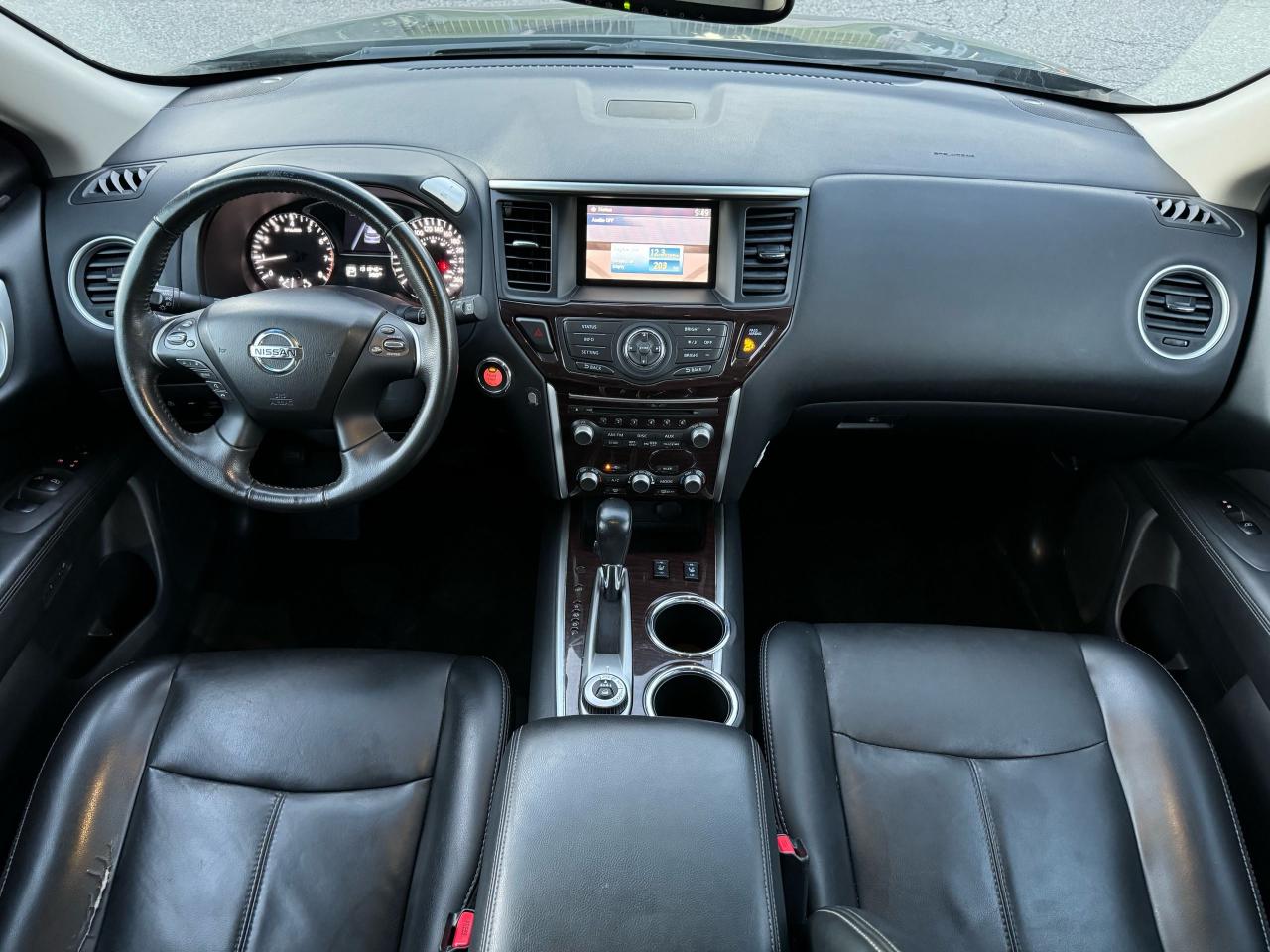 2015 Nissan Pathfinder SL - Photo #16