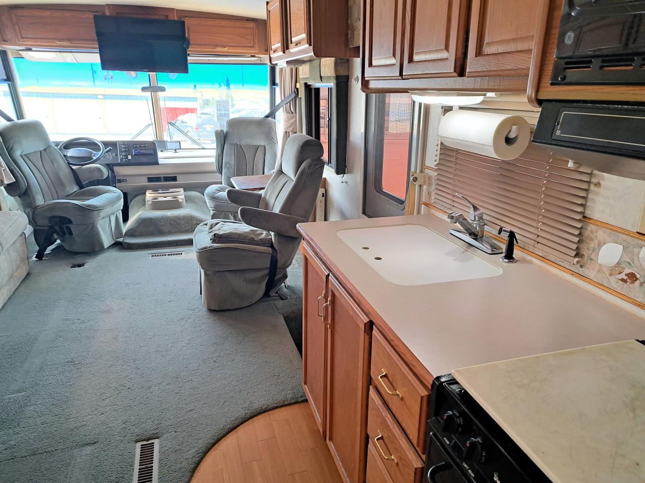 1999 Winnebago Other BRAVE - Photo #7