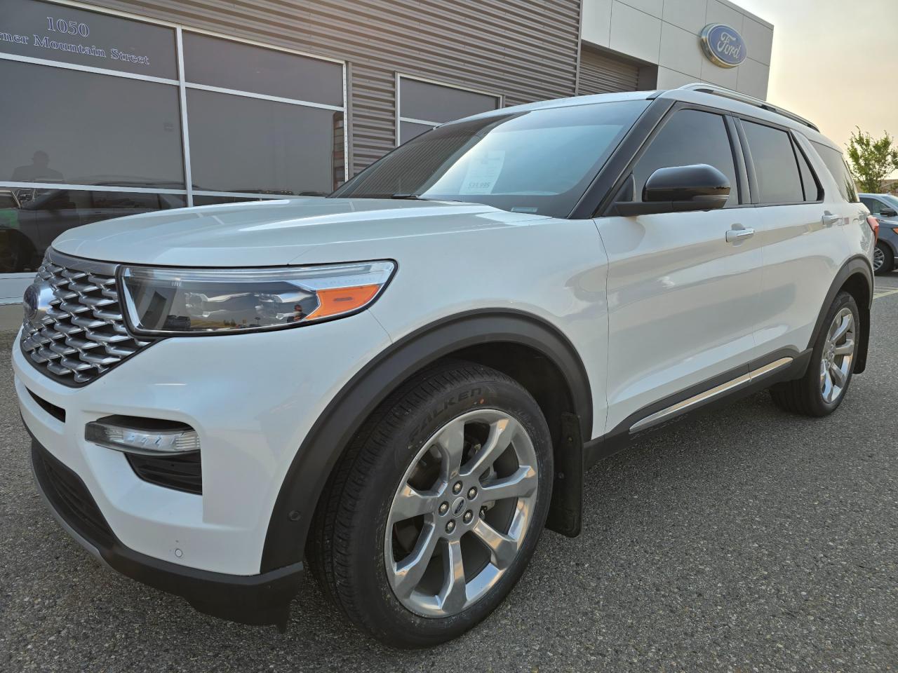 Used 2020 Ford Explorer Platinum for sale in Pincher Creek, AB