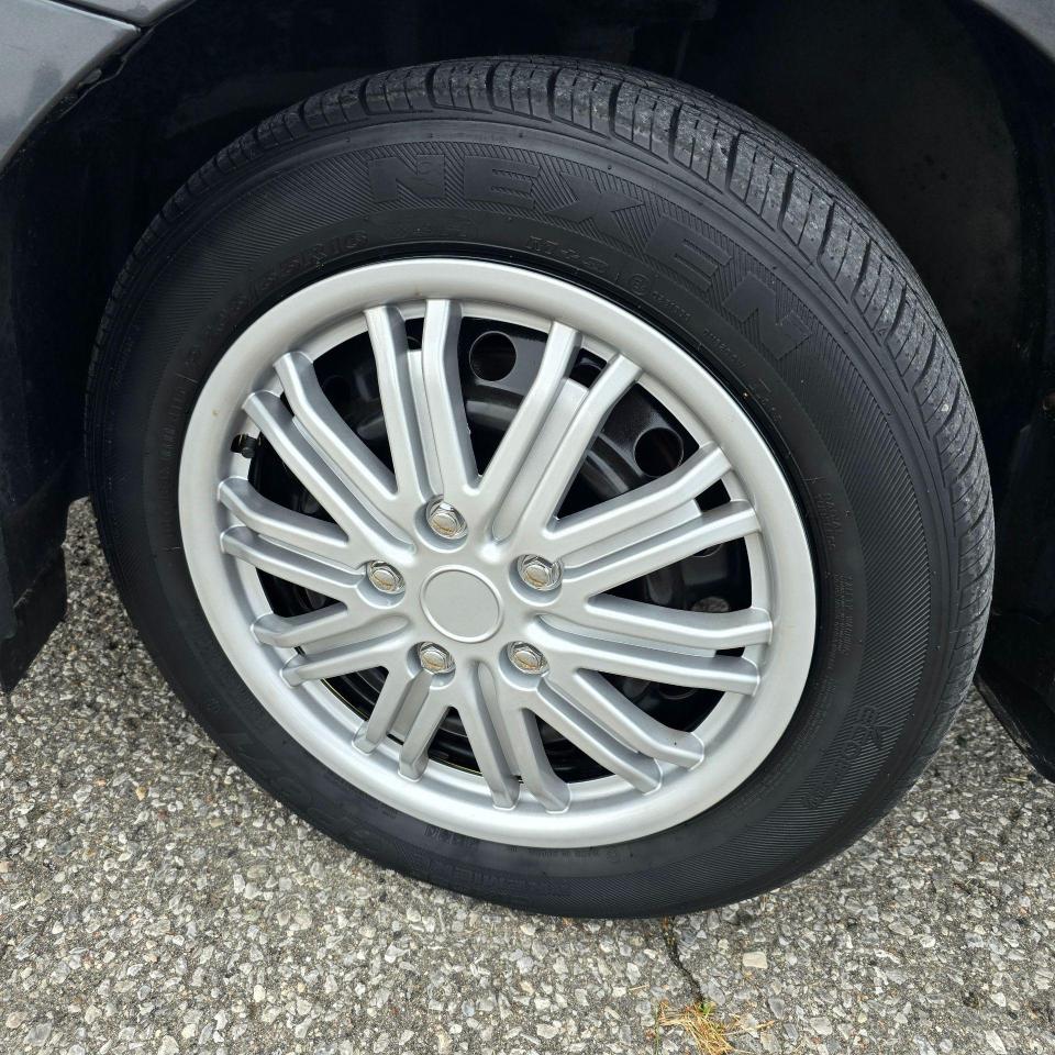2011 Toyota Matrix 4DR WGN AUTO FWD - Photo #13