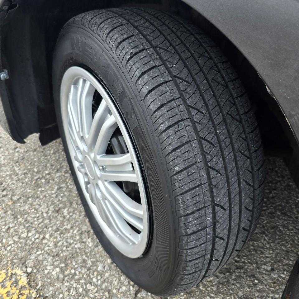 2011 Toyota Matrix 4DR WGN AUTO FWD - Photo #14