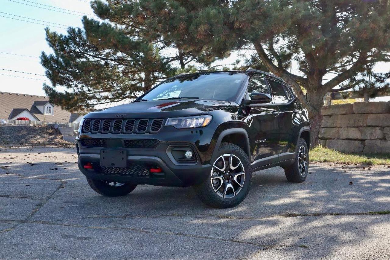 New 2025 Jeep Compass Trailhawk 4x4 for sale in Waterloo, ON