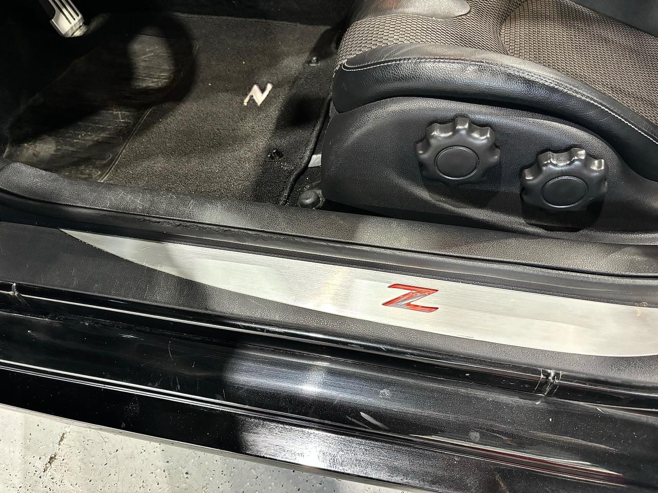 2013 Nissan 370Z TOURING - Photo #14