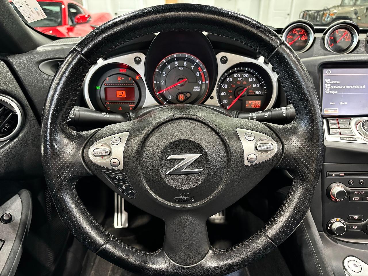 2013 Nissan 370Z TOURING - Photo #15