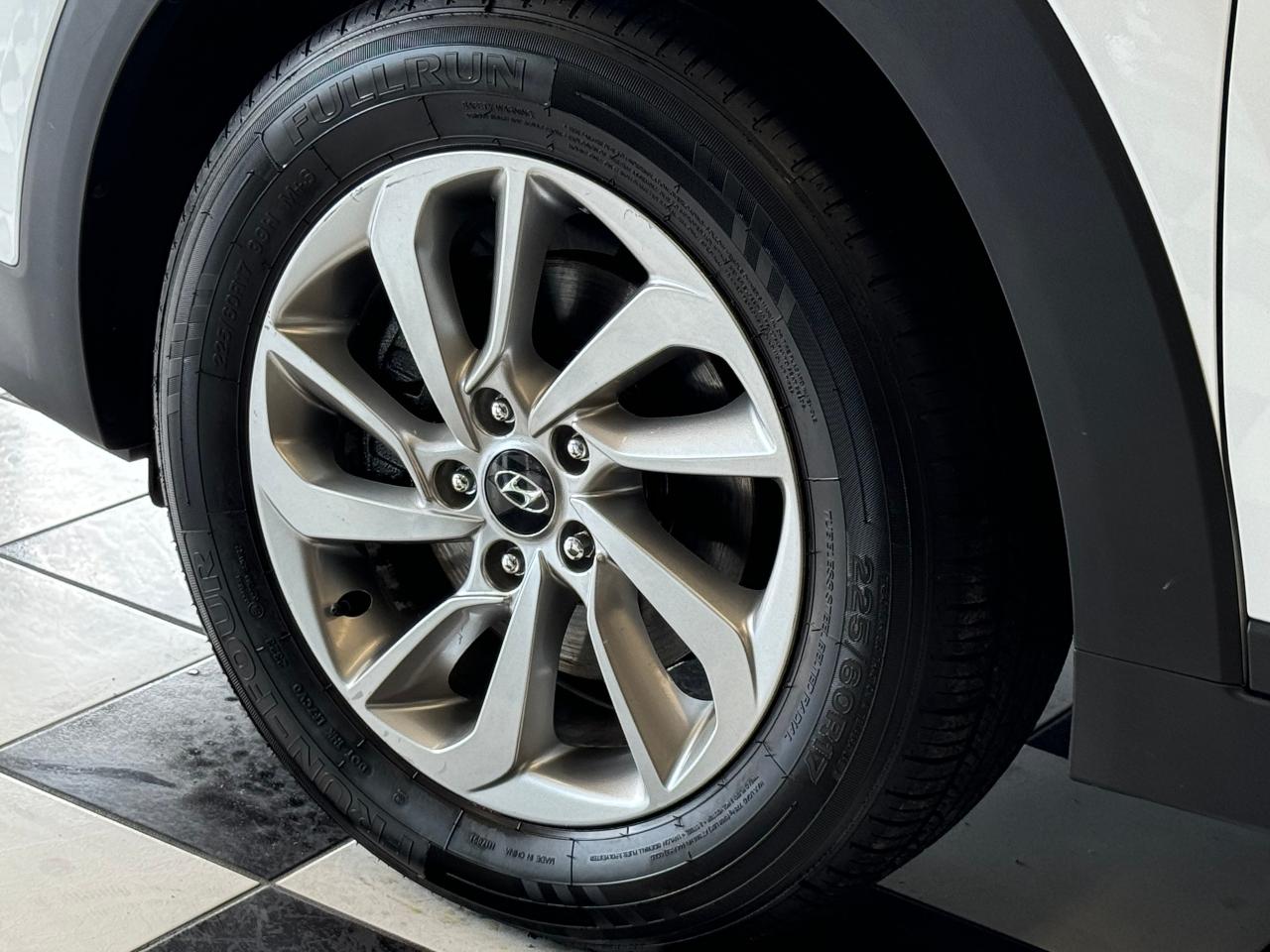 2017 Hyundai Tucson Premium+Camera+Heated Seats+Steering+Blind Spot+AC - Photo #48