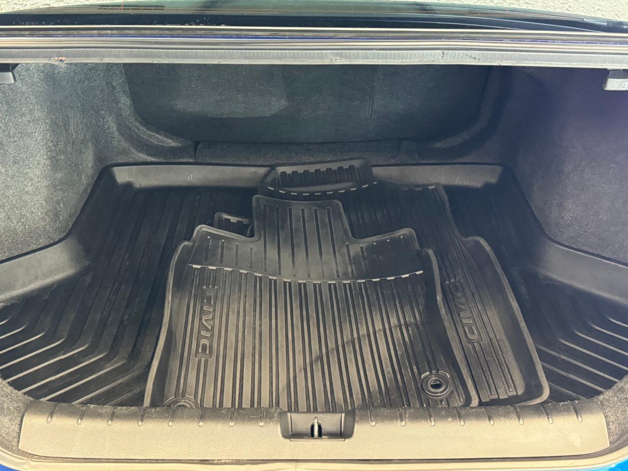 2017 Honda Civic LX+New Tires+Camera+ApplePlay+A/C+CLEAN CARFAX - Photo #26