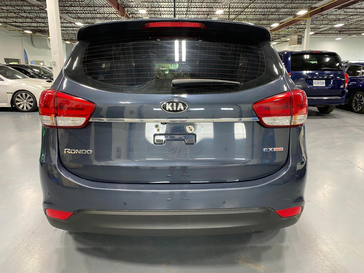 2016 Kia Rondo 4dr Wgn Auto EX Photo3