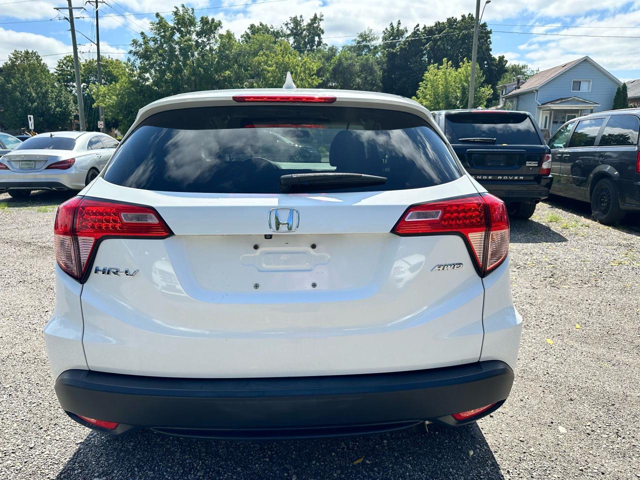 2016 Honda HR-V EX - Photo #4