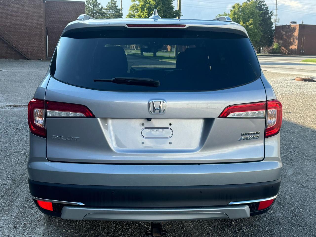 2021 Honda Pilot Touring 7-Passenger - Photo #8