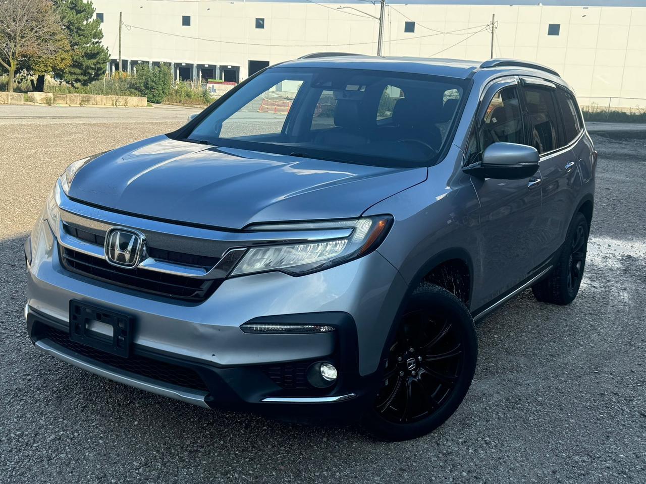 2021 Honda Pilot Touring 7-Passenger - Photo #1
