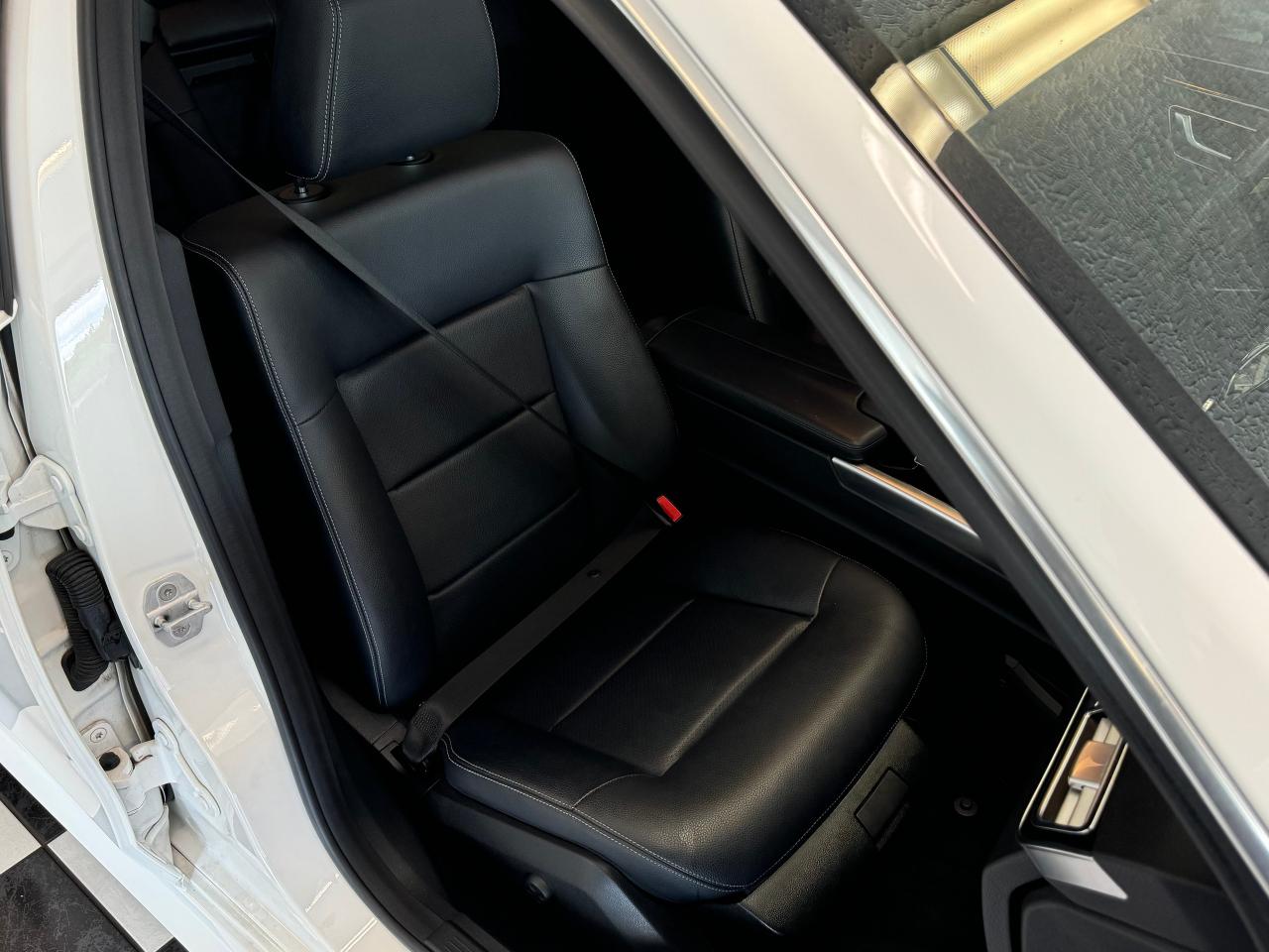 2016 Mercedes-Benz E-Class E250 Bluetec 4MATIC+GPS+BSM+360CAMERA+CLEAN CARFAX Photo23