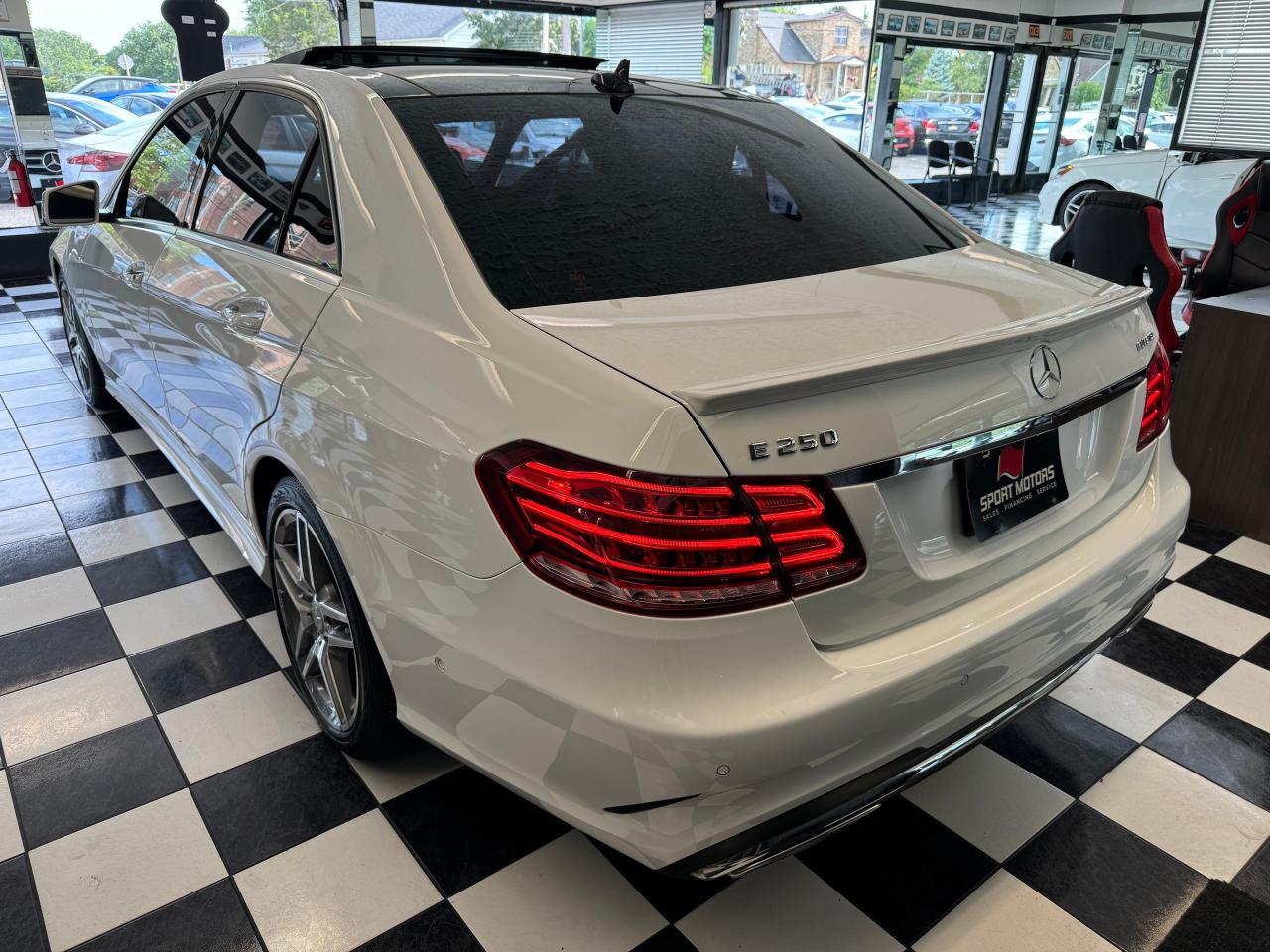 2016 Mercedes-Benz E-Class E250 Bluetec 4MATIC+GPS+BSM+360CAMERA+CLEAN CARFAX - Photo #7
