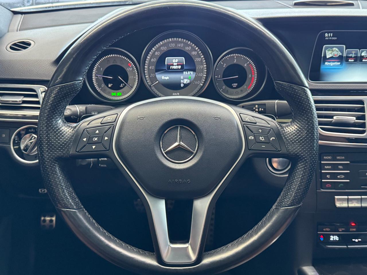 2016 Mercedes-Benz E-Class E250 Bluetec 4MATIC+GPS+BSM+360CAMERA+CLEAN CARFAX - Photo #12