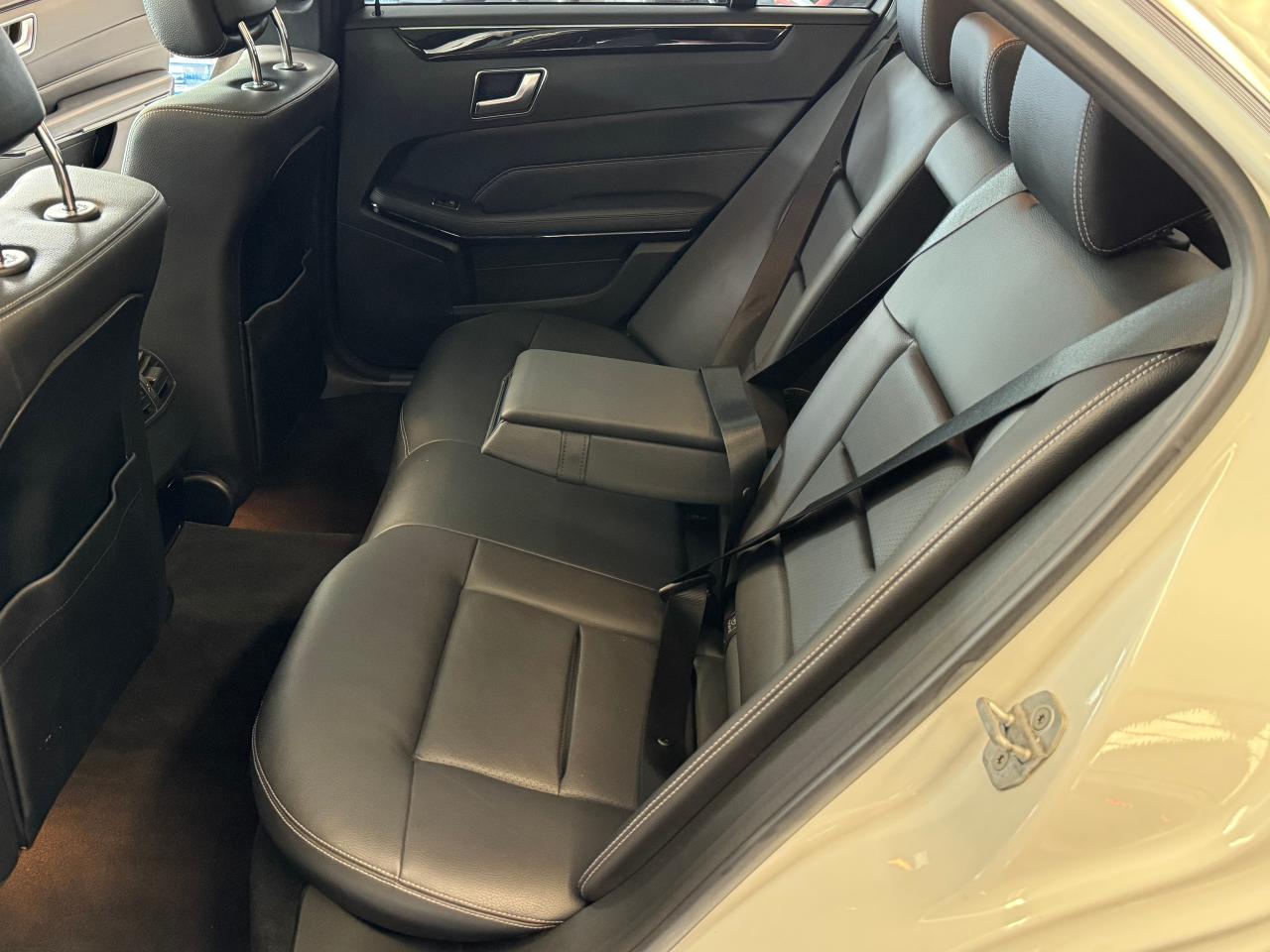 2016 Mercedes-Benz E-Class E250 Bluetec 4MATIC+GPS+BSM+360CAMERA+CLEAN CARFAX Photo90