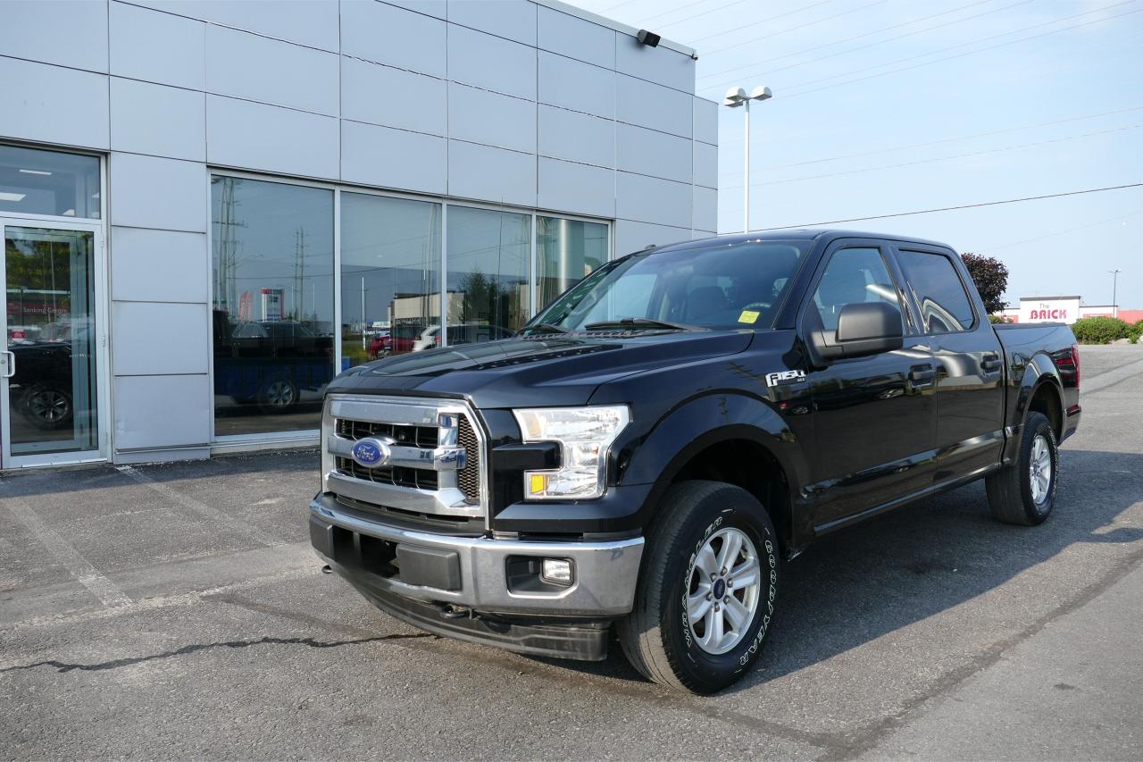 Used 2017 Ford F-150 4WD SuperCrew 145  XLT for sale in Kingston, ON