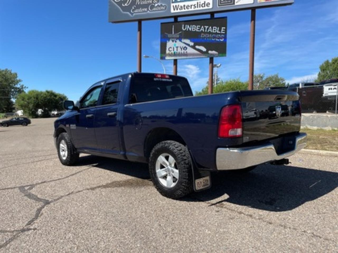 2014 RAM 1500 SLT 4X4 #264 Photo4