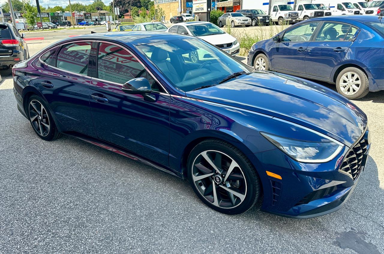 2022 Hyundai Sonata 1.6T SPORT Photo3