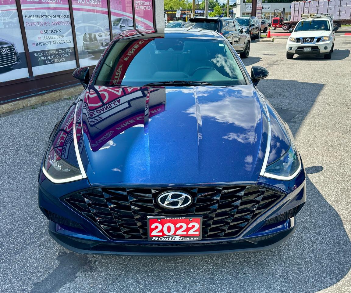 2022 Hyundai Sonata 1.6T SPORT Photo2
