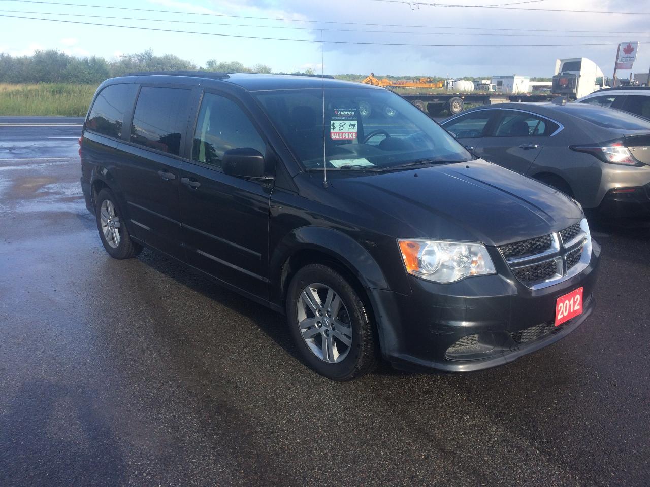 2012 Dodge Grand Caravan SE - Photo #2
