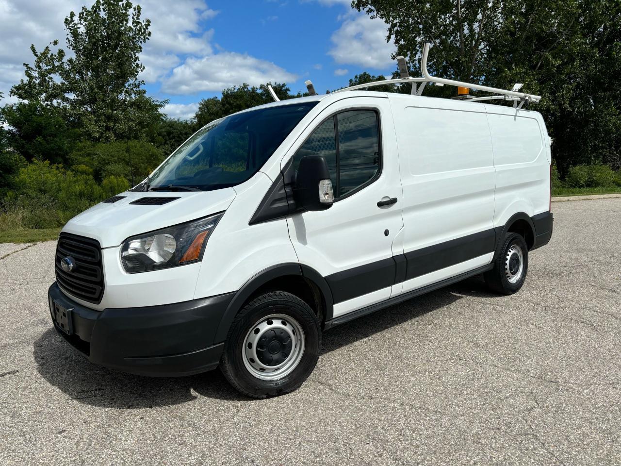 Used 2017 Ford Transit 250 XLT for sale in Brantford, ON