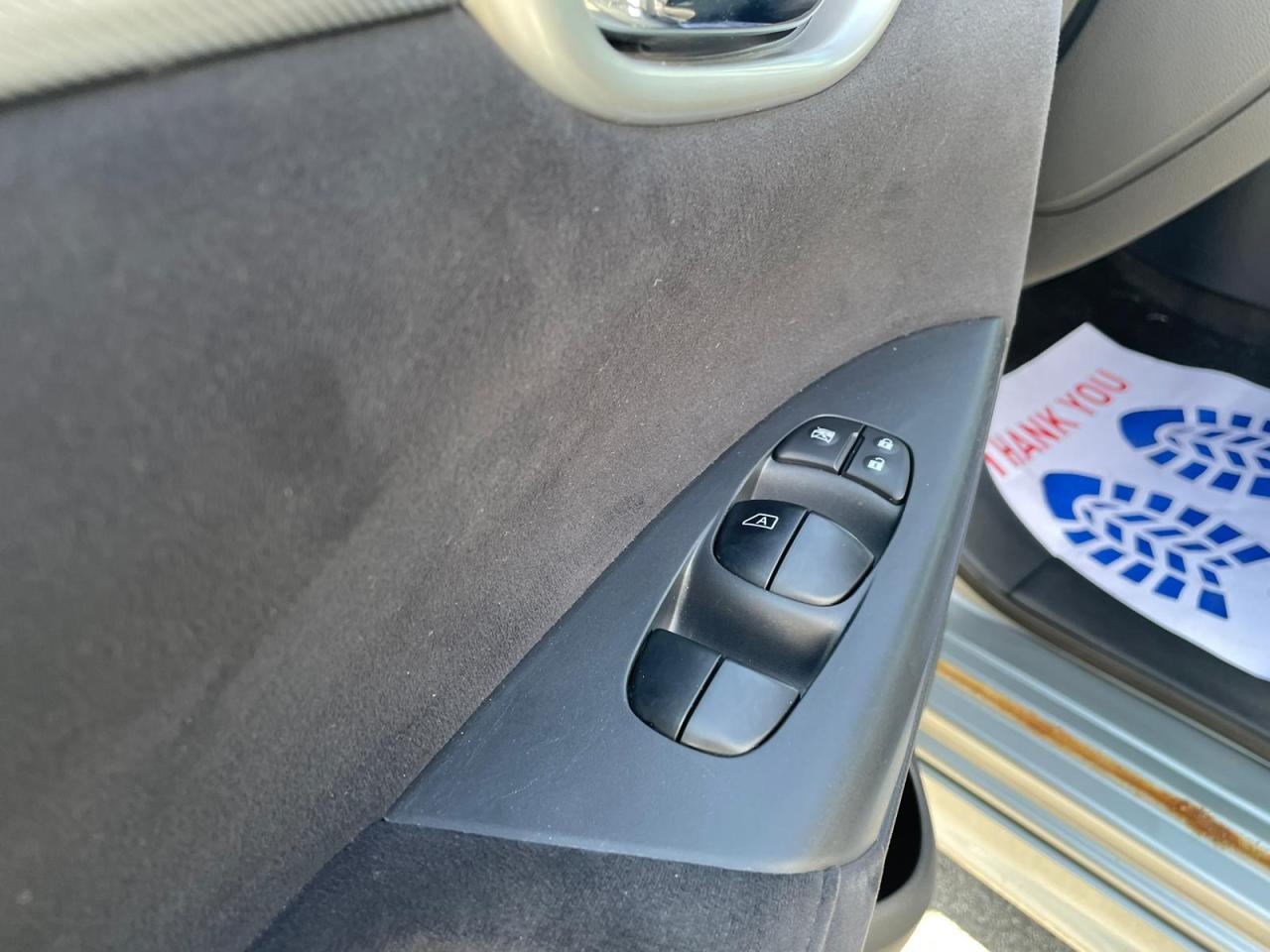 2013 Nissan Sentra SR AUTO NO ACCIDENT NEW BRAKES LOW KM PW PL PM - Photo #9