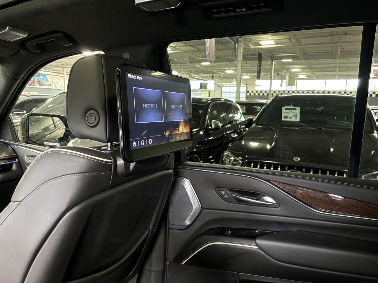 2023 Cadillac Escalade Sport Platinum|AWD|NO LUX TAX|DUALDVD|SUPERCRUISE| - Photo #16