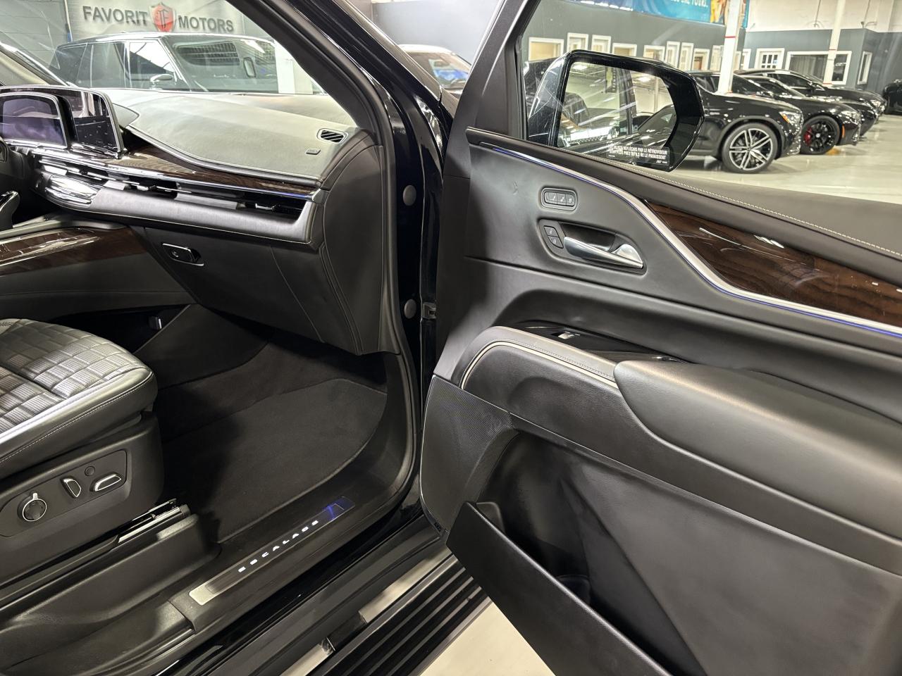 2023 Cadillac Escalade Sport Platinum|AWD|NO LUX TAX|DUALDVD|SUPERCRUISE| - Photo #19