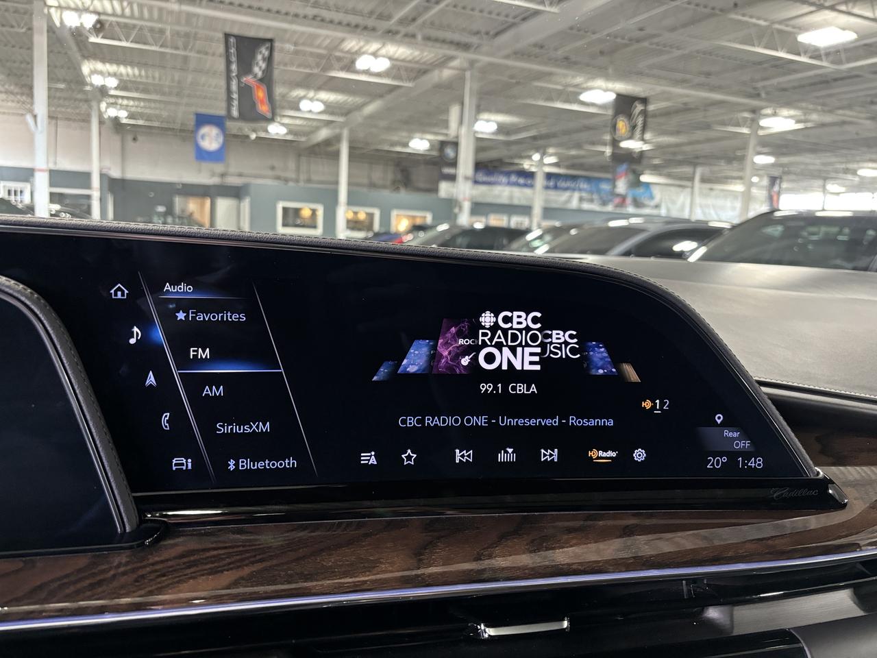 2023 Cadillac Escalade Sport Platinum DIESEL | DUAL DVD| AKG SOUND | +++ Photo