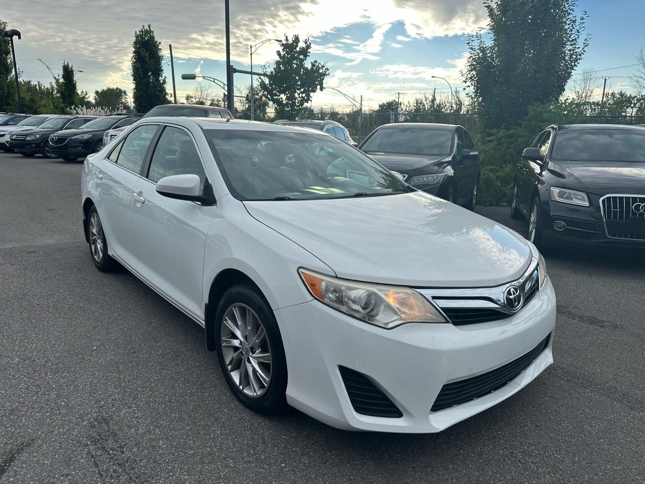 Used 2014 Toyota Camry  for sale in Vaudreuil-Dorion, QC