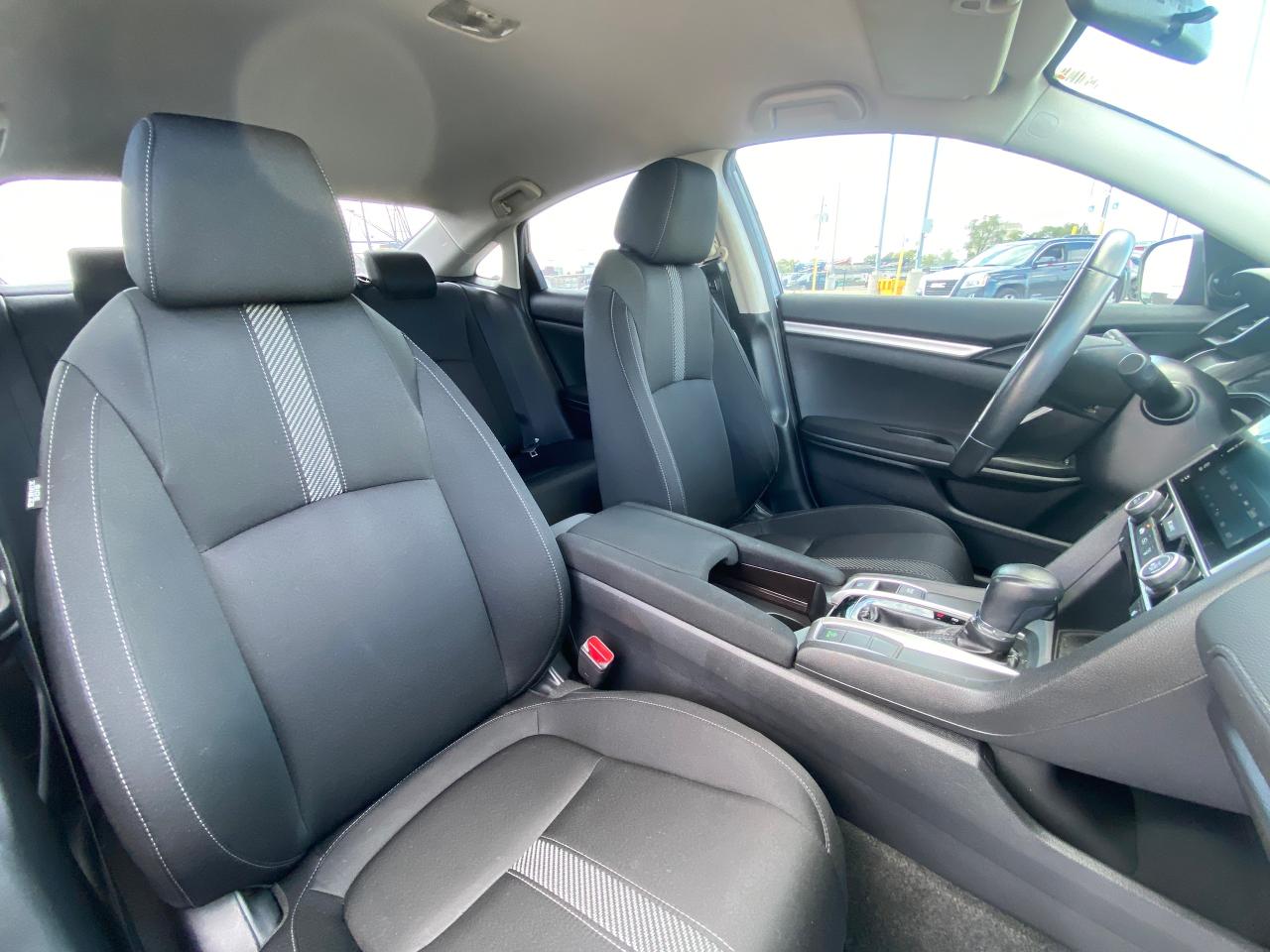 2018 Honda Civic SE CVT - Photo #20