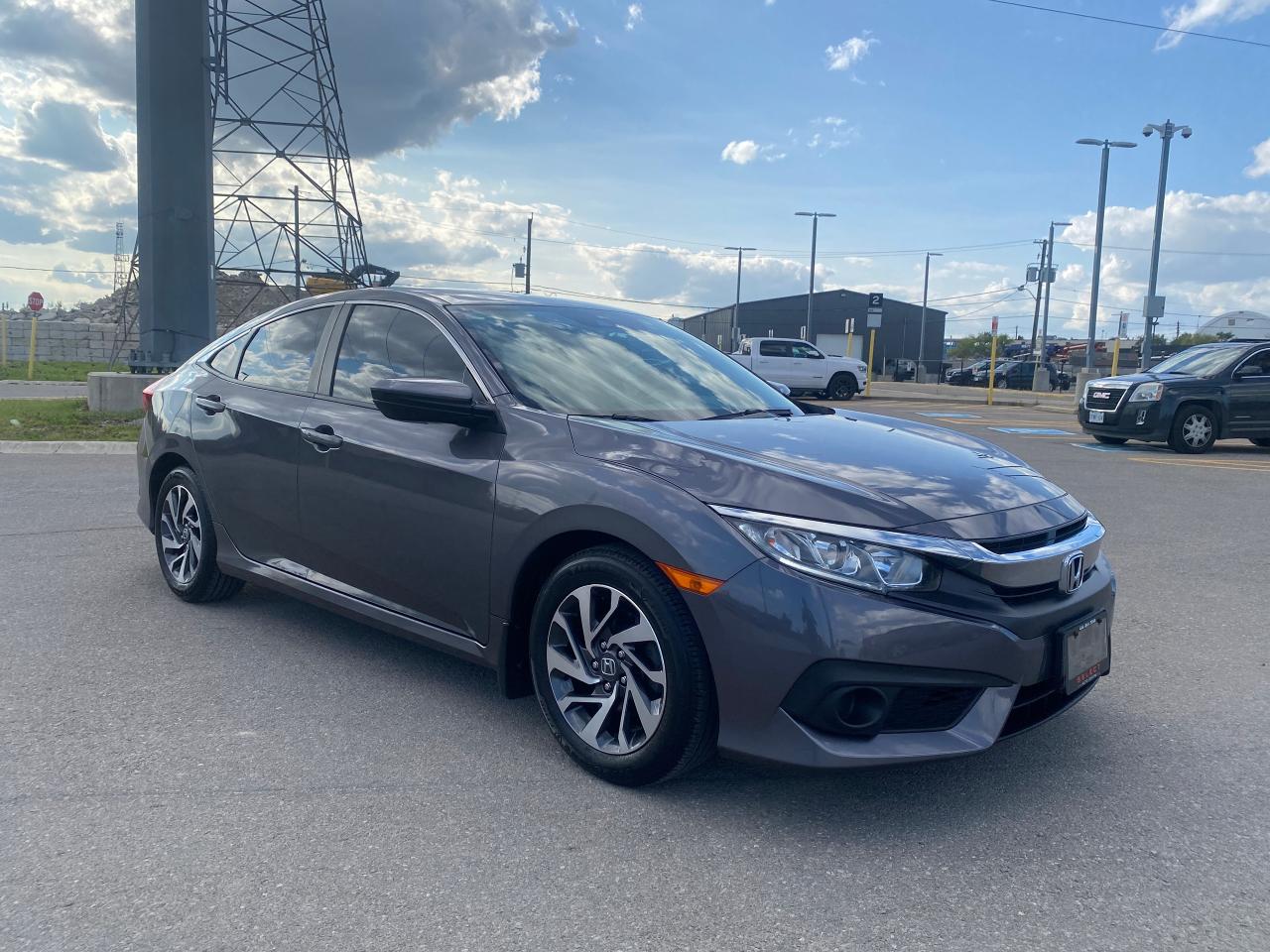 2018 Honda Civic SE CVT Photo3