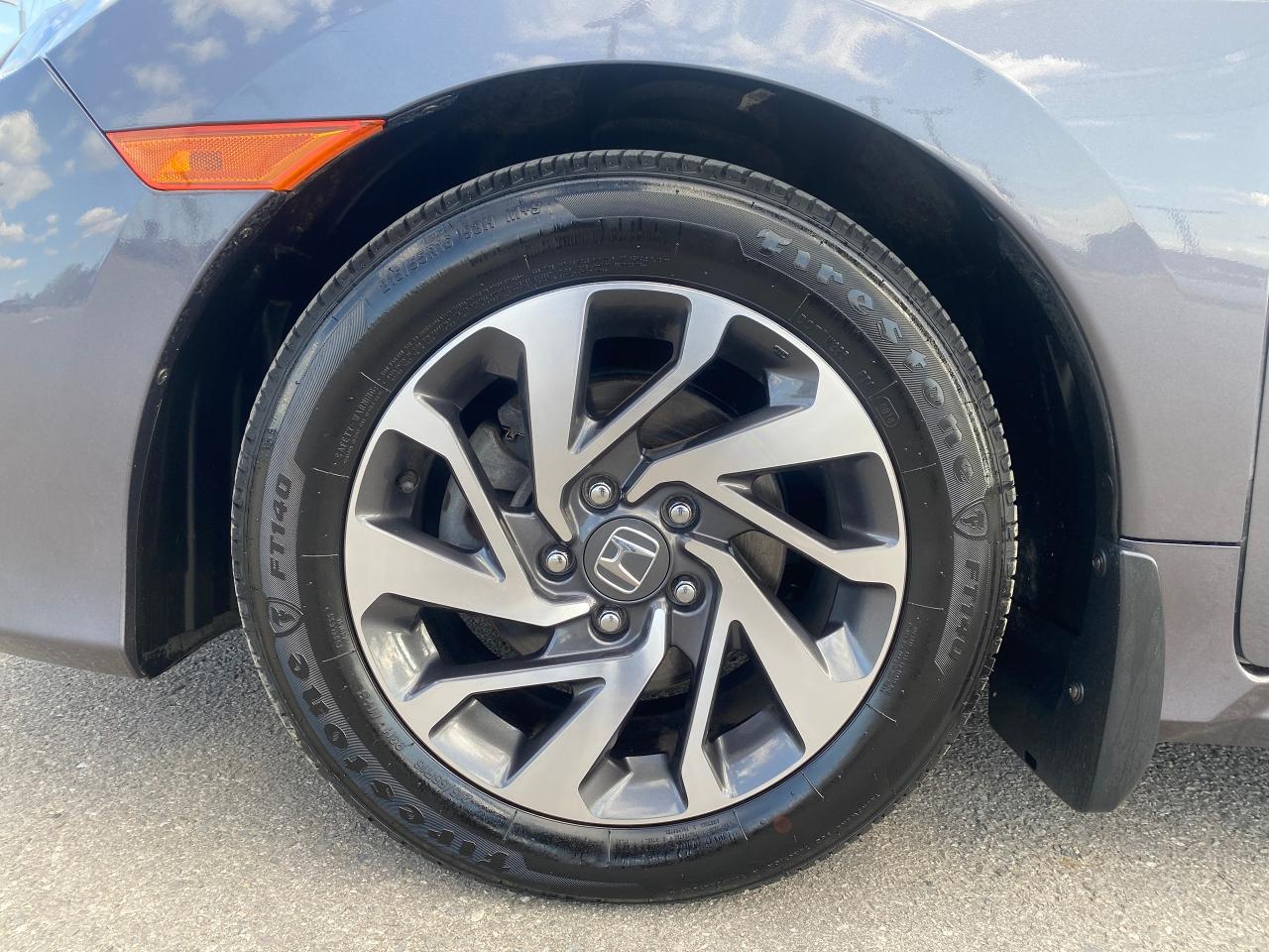 2018 Honda Civic SE CVT - Photo #10