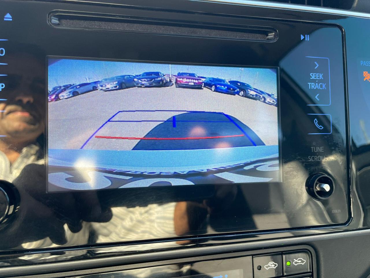 2019 Toyota Corolla AUTO CAMERA BLUETOOTH LEATHERATE SEATS NEW TIRES - Photo #23